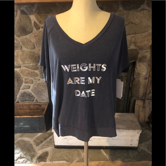GAP Tops - Gap Fit Women’s Graphic Tee Shirt Size XL NWT